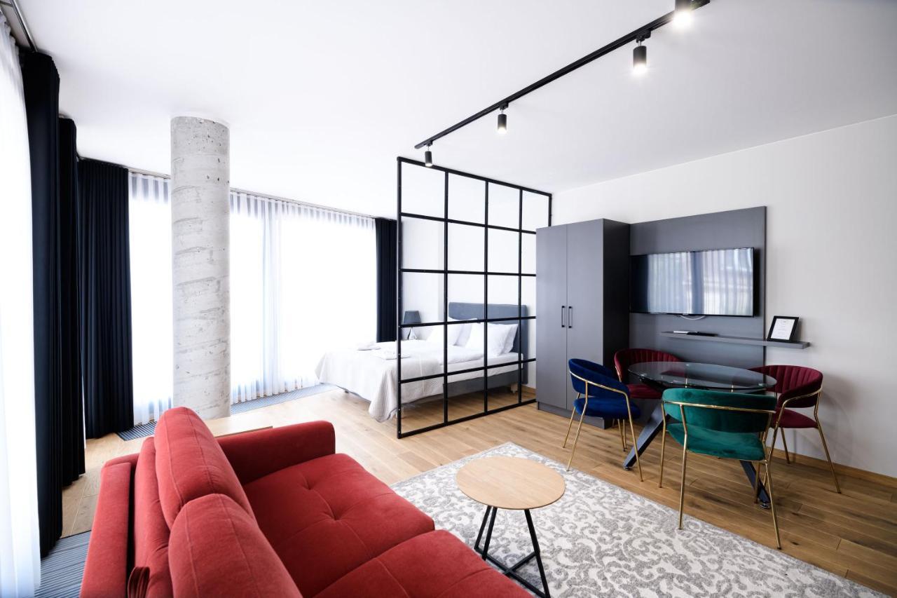 Aparthotel Inspire Miodova Residence Krakow Bagian luar foto