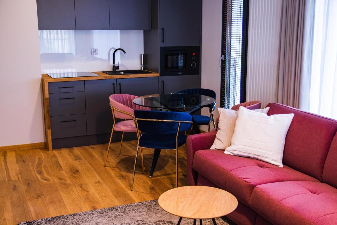 Aparthotel Inspire Miodova Residence Krakow Bagian luar foto