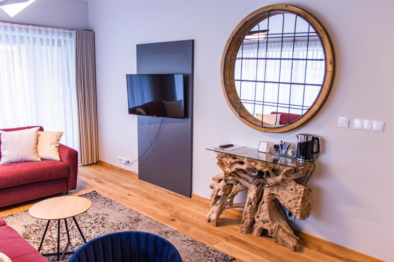Aparthotel Inspire Miodova Residence Krakow Bagian luar foto