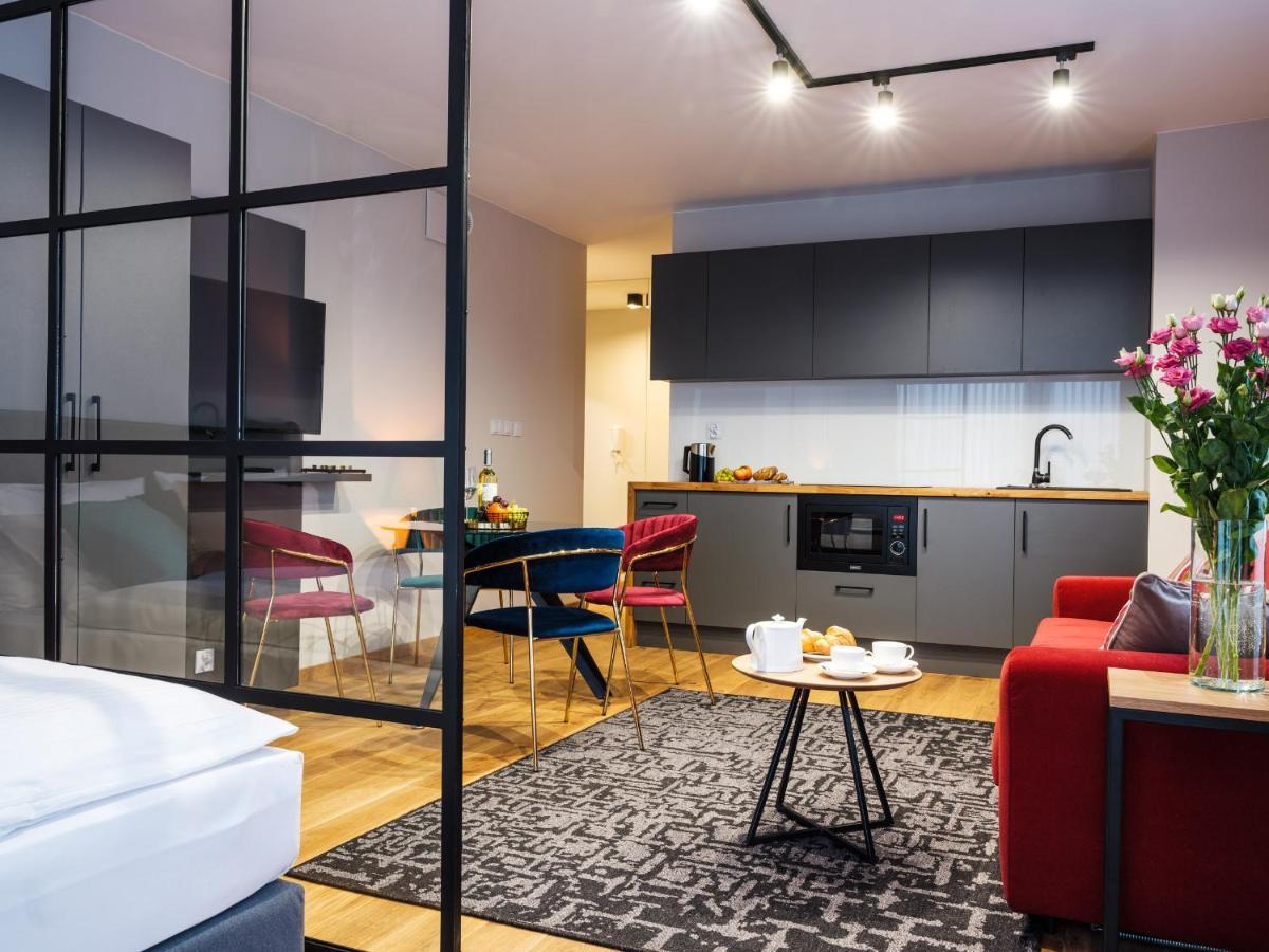 Aparthotel Inspire Miodova Residence Krakow Bagian luar foto